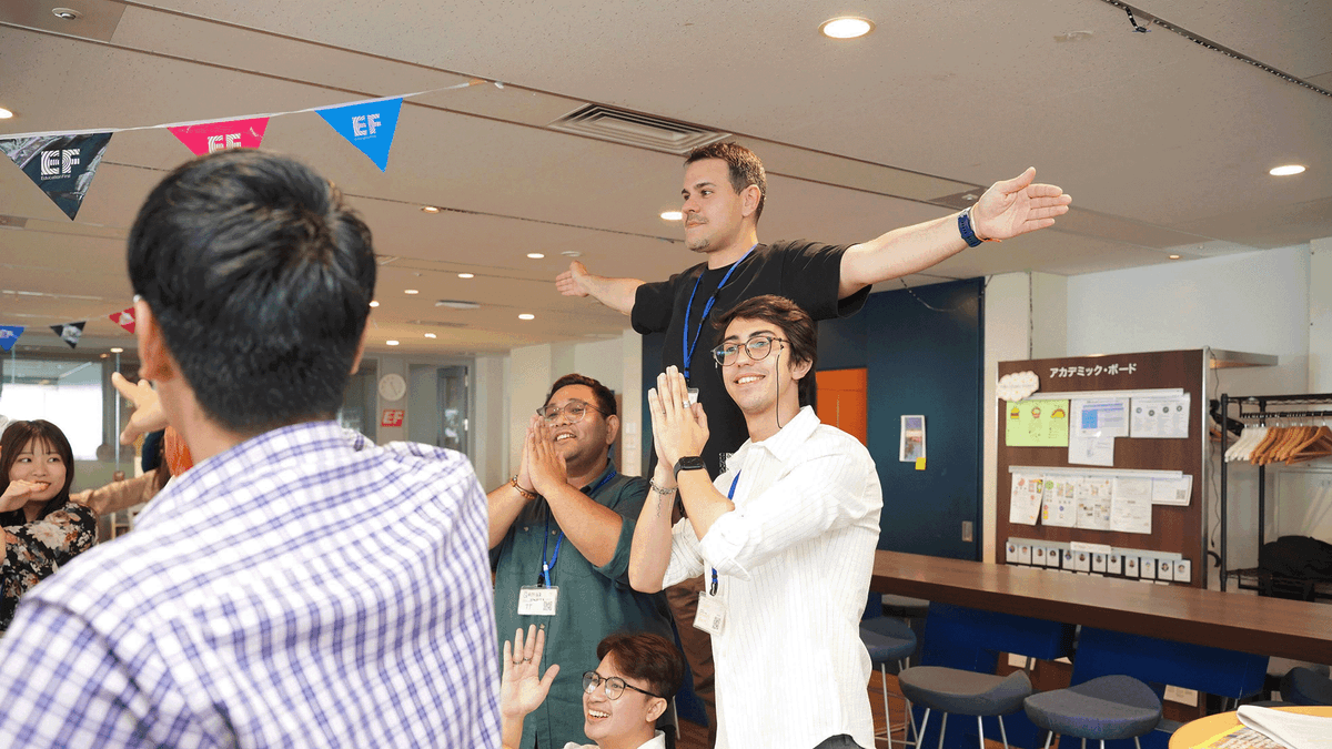 Students presenting their project